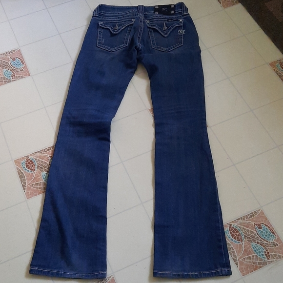 Gently Used MissMe Distressed Jeans - Picture 6 of 6